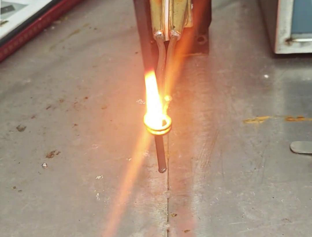 3 千瓦超高频加热设备：不锈钢带退火热处理的创新力