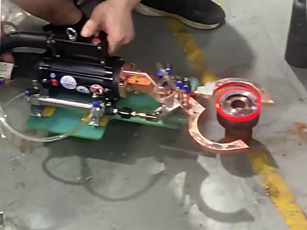 香蕉视频在线观看免费手持式高频加热机：工业加热新利器