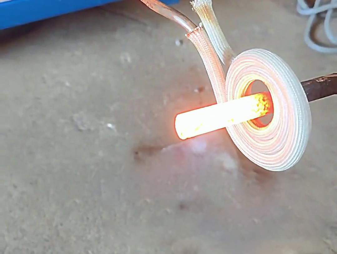 香蕉视频在线观看免费 220V 高频加热机，解决金属热加工环节面临诸多困扰